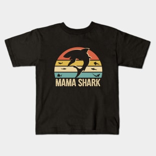 Mom Shark Fish Lover Birthday Mommy Kids T-Shirt